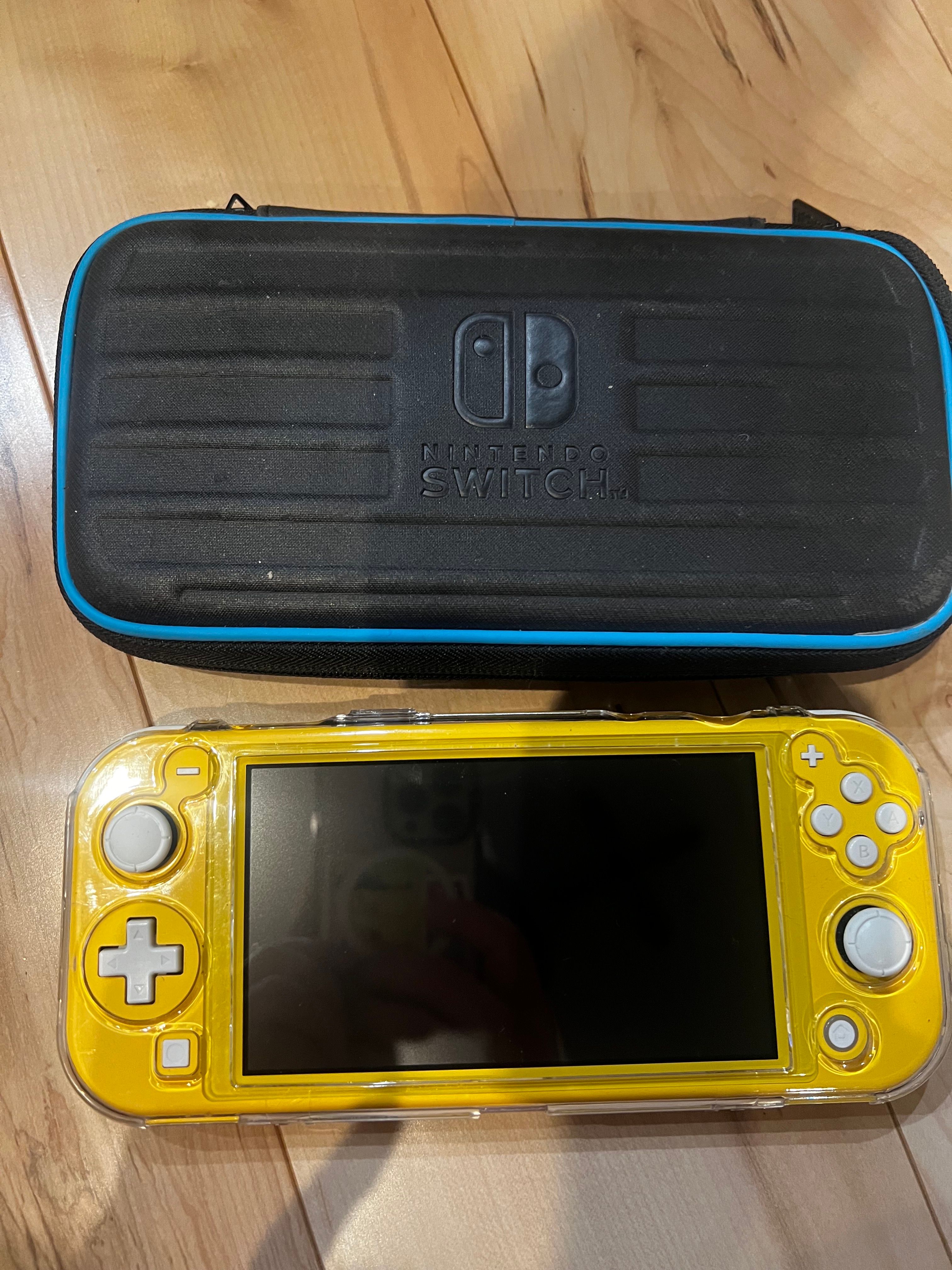 Nintendo Switch - Switch ライト（黄色） Amazon.co.jp: 【任天堂ライセンス商品】タフプロテクター for