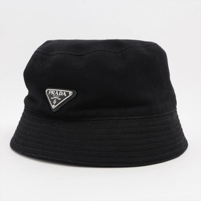 ■美品 プラダ バケット バケハ 帽子 トライアングルロゴ ブラック