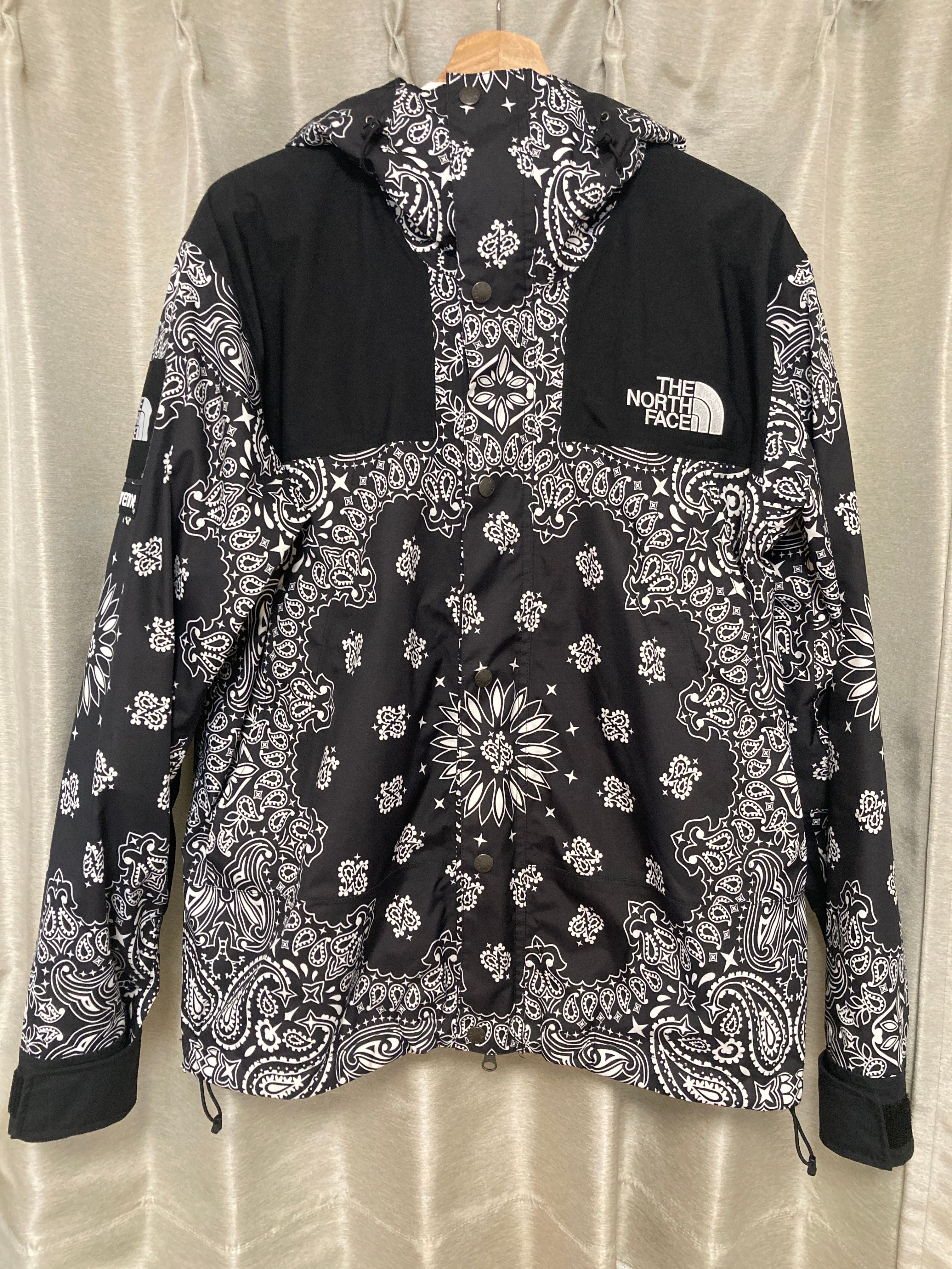 Supreme The North Face Bandana Mountain Parka "Black"