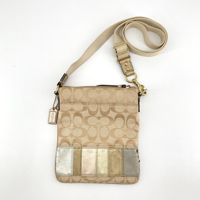COACH(コーチ) シグネチャー パッチワーク ショルダーバッグ