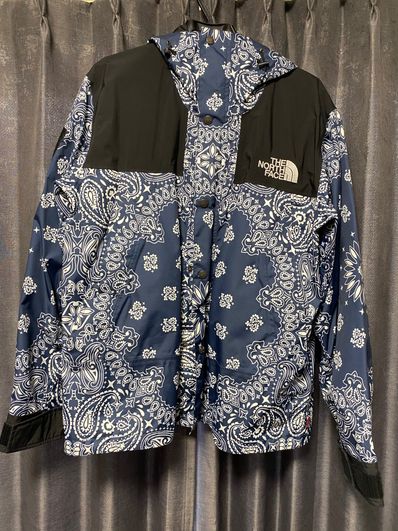 Supreme The North Face Bandana Mountain Parka "Navy"