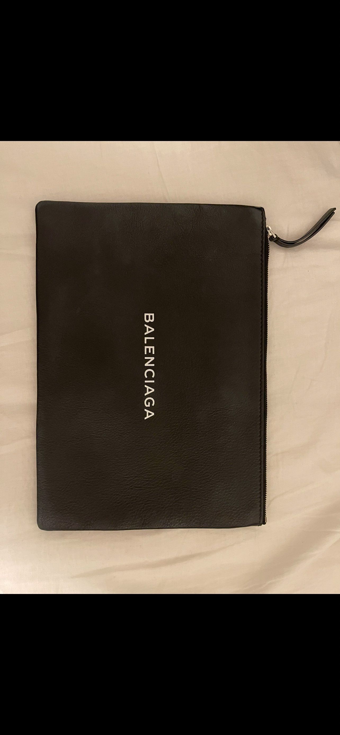 Balenciaga Everyday Logo Clip L "Black"