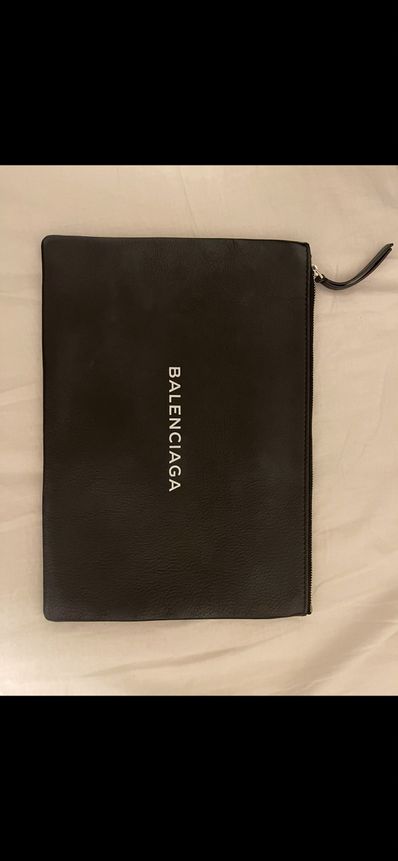 Balenciaga Everyday Logo Clip L "Black"