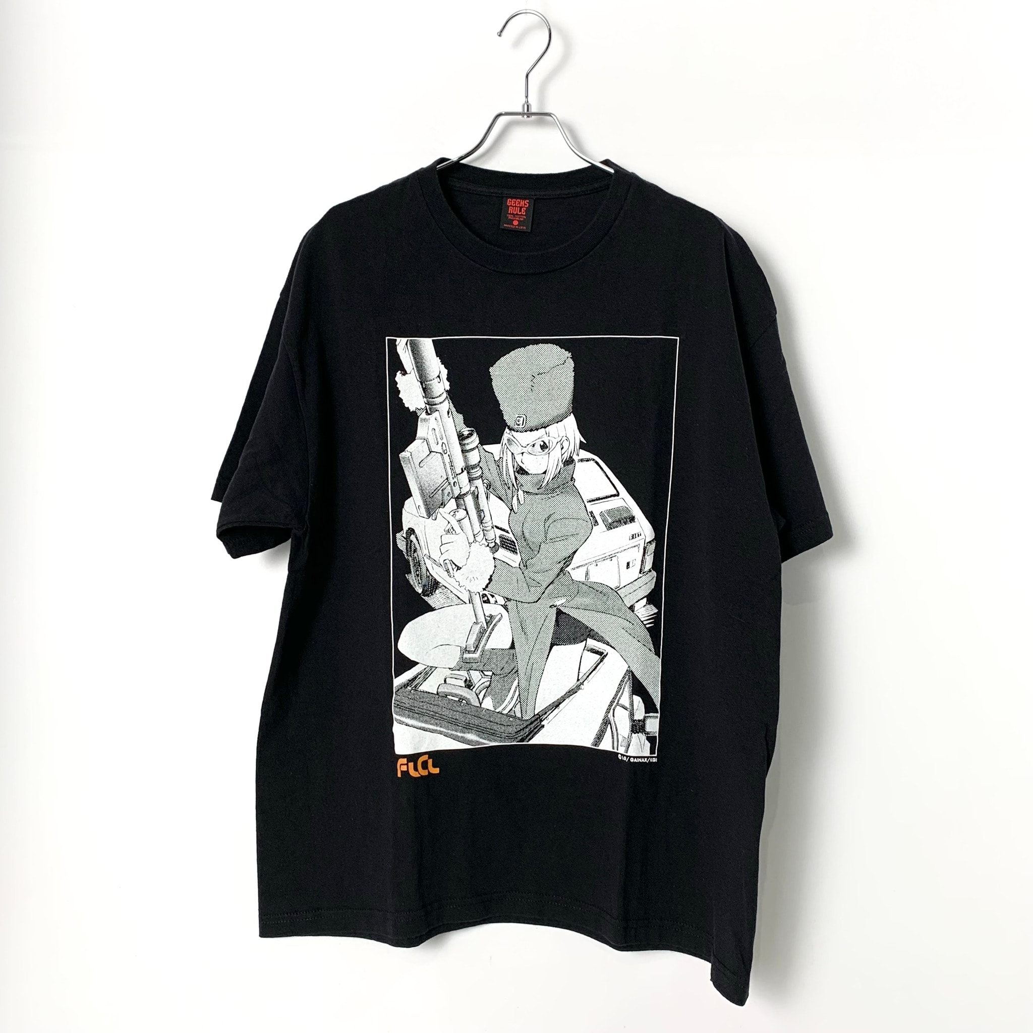 Geeks Rule Silkscreen Printing x FLCL T-Shirt (Kitsurubami) "Black"