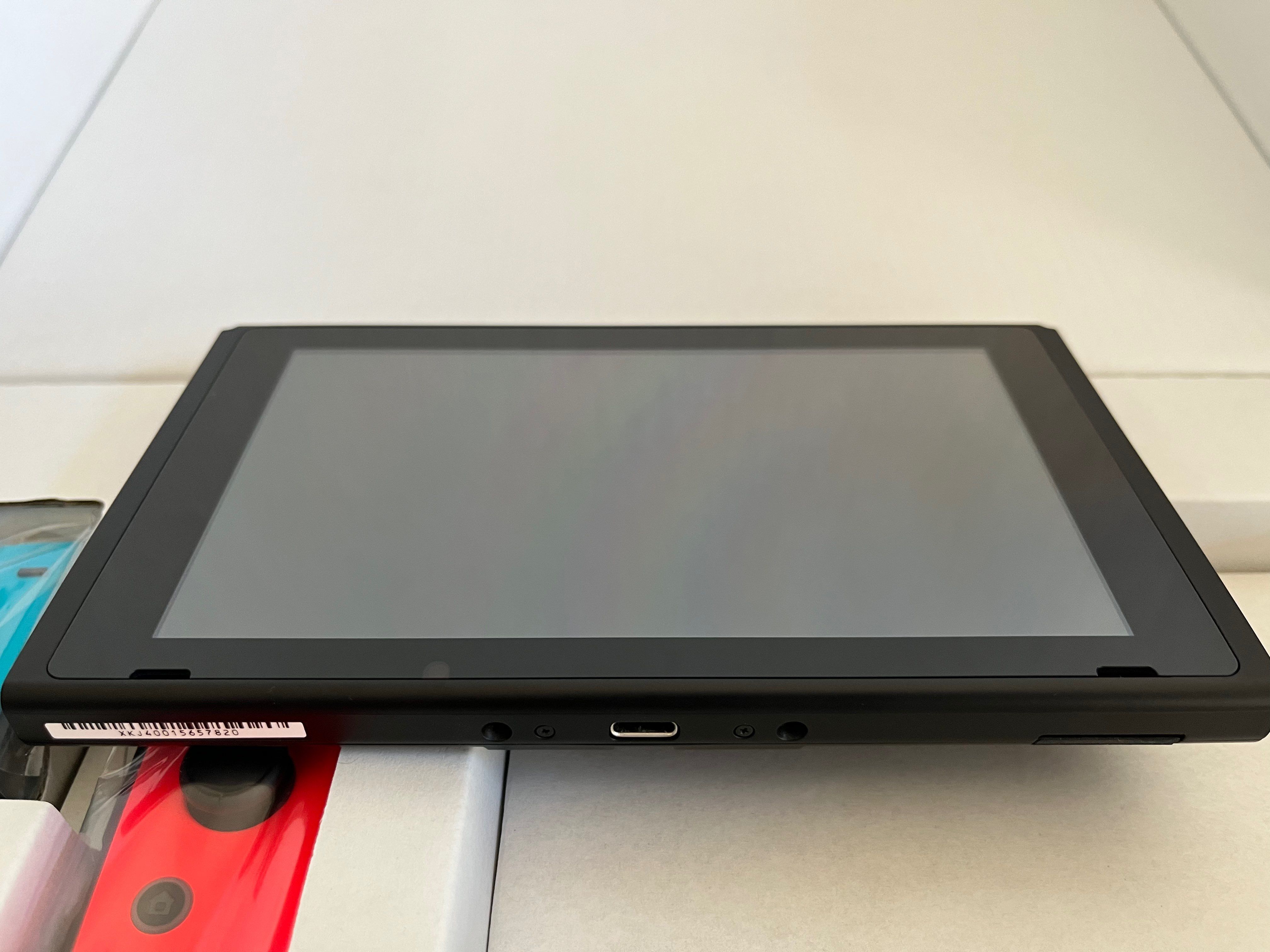 Nintendo Switch Neon blue/Neon red (Models with longer battery life)