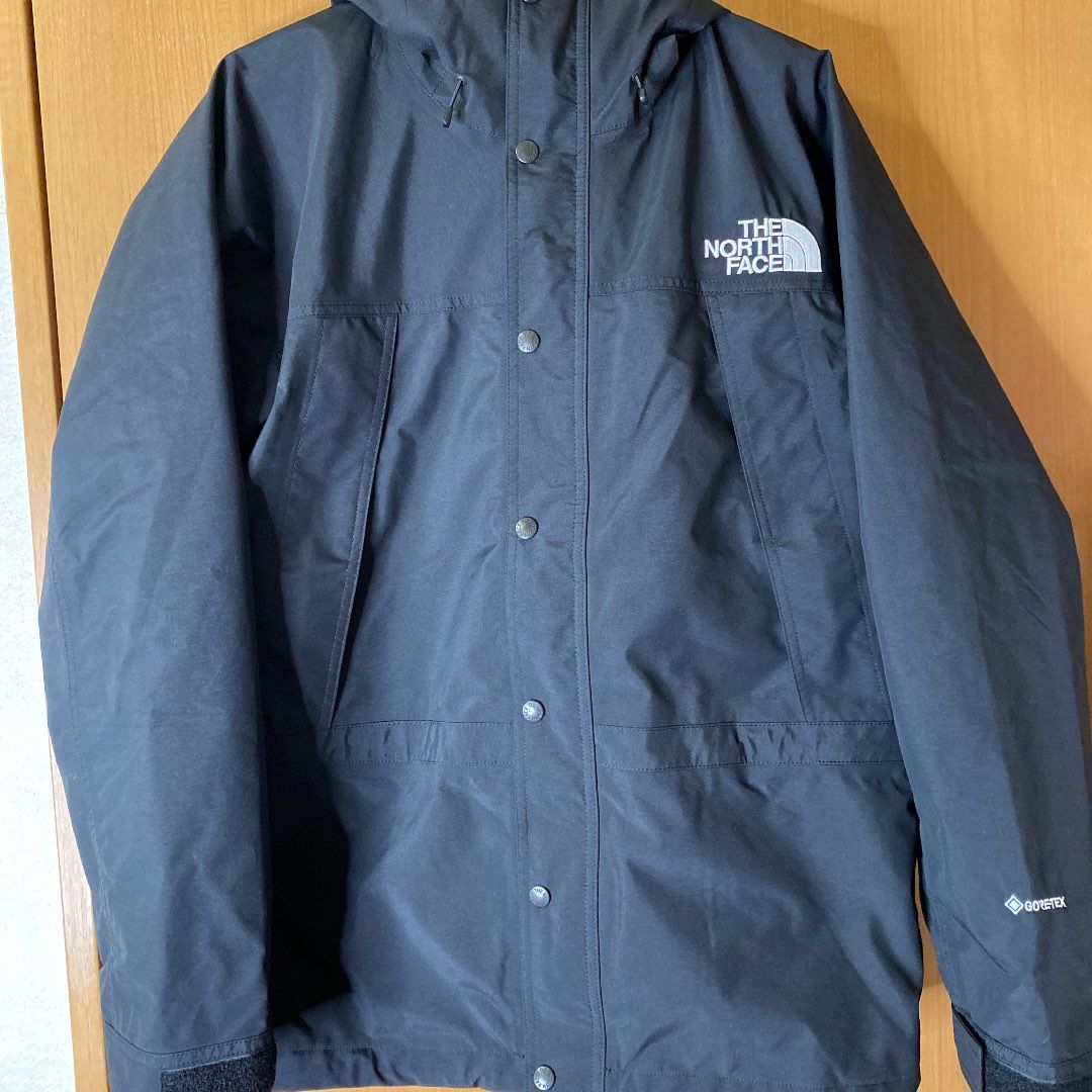 The North Face Mountain Light Jacket "Black"NP11834