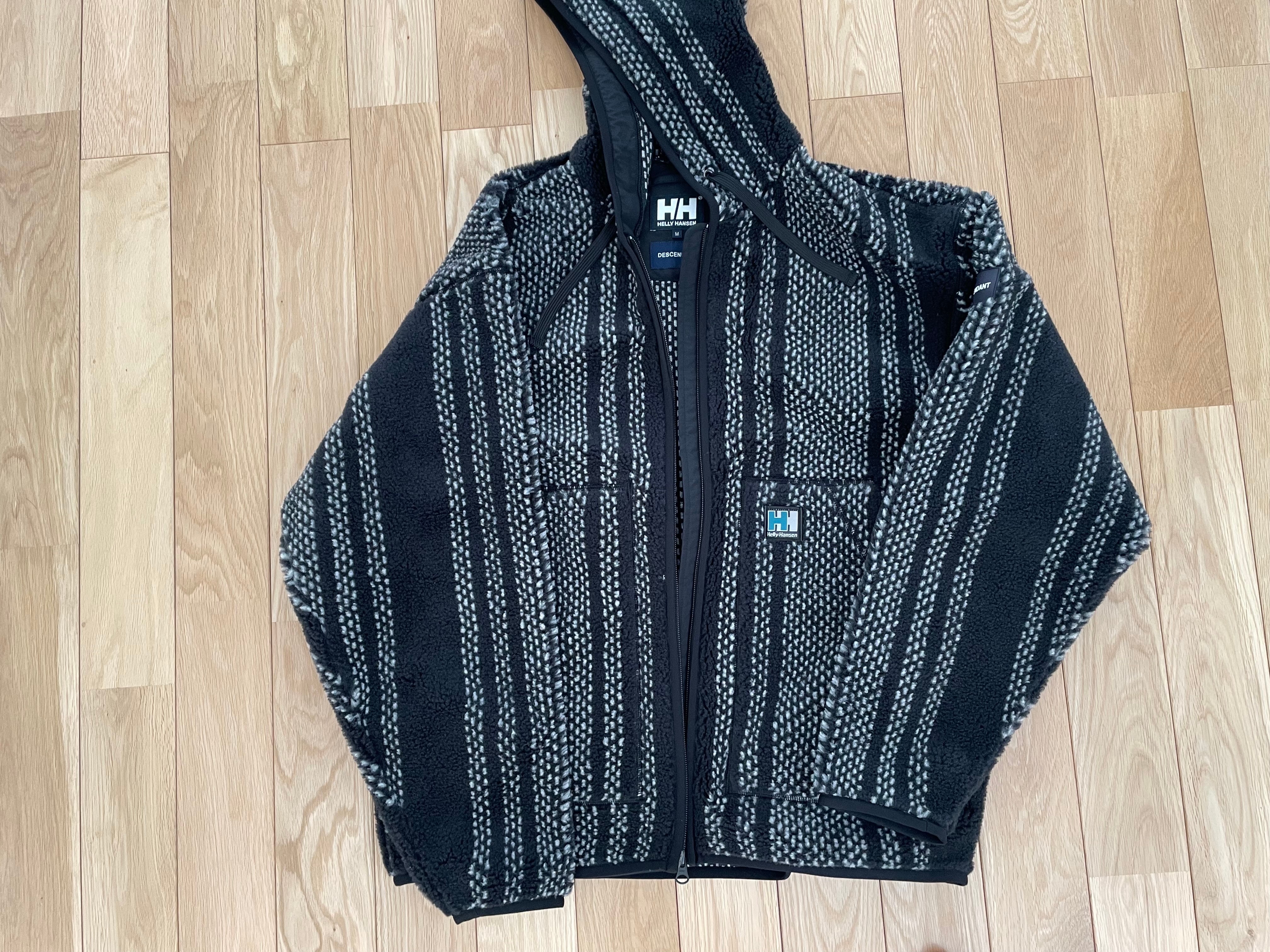 DESCENDANT x HELLY HANSEN Spicoli Hooded Jacket "Black"