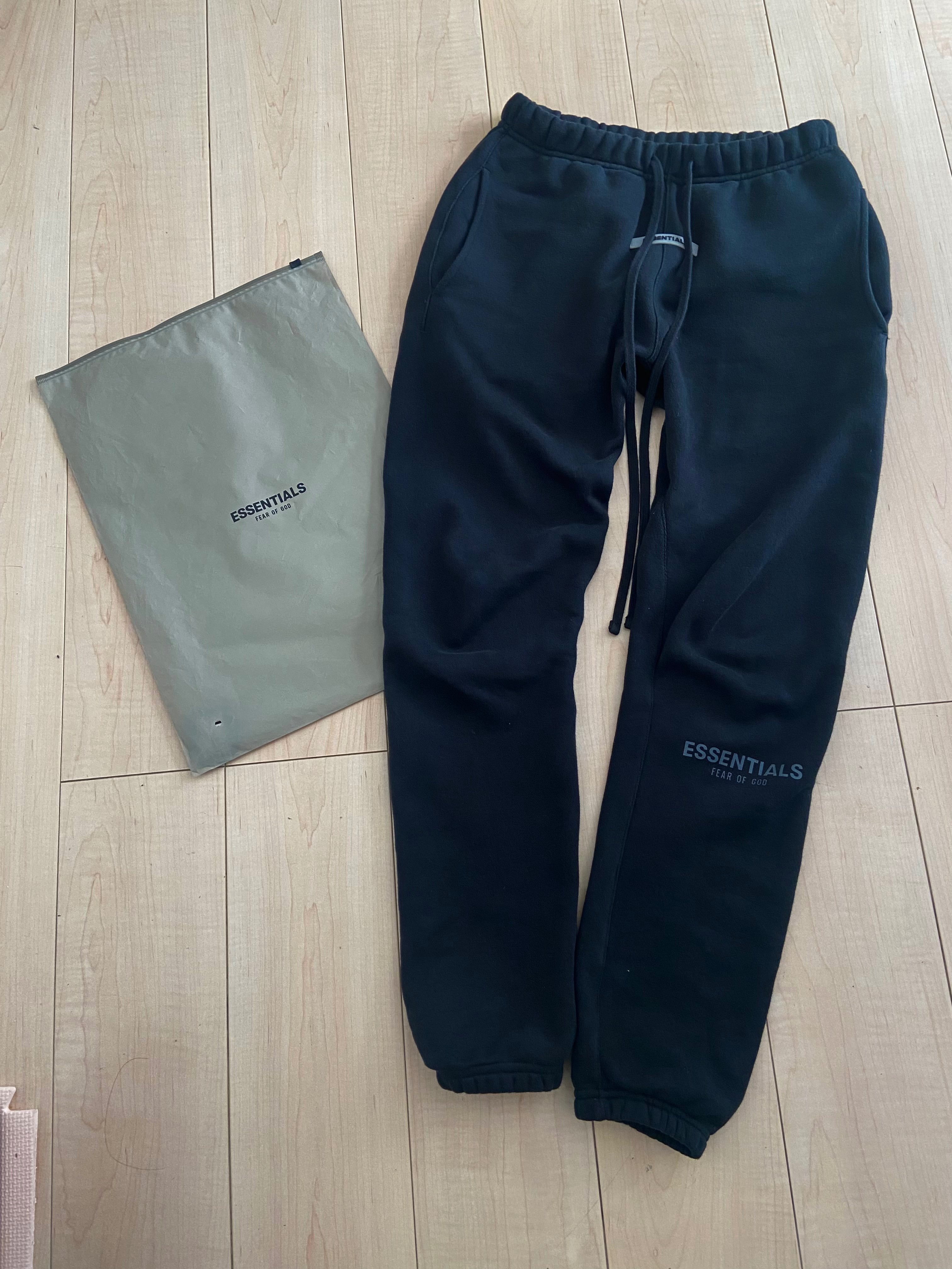 FEAR OF GOD ESSENTIALS Sweatpants (SS20) "Black"