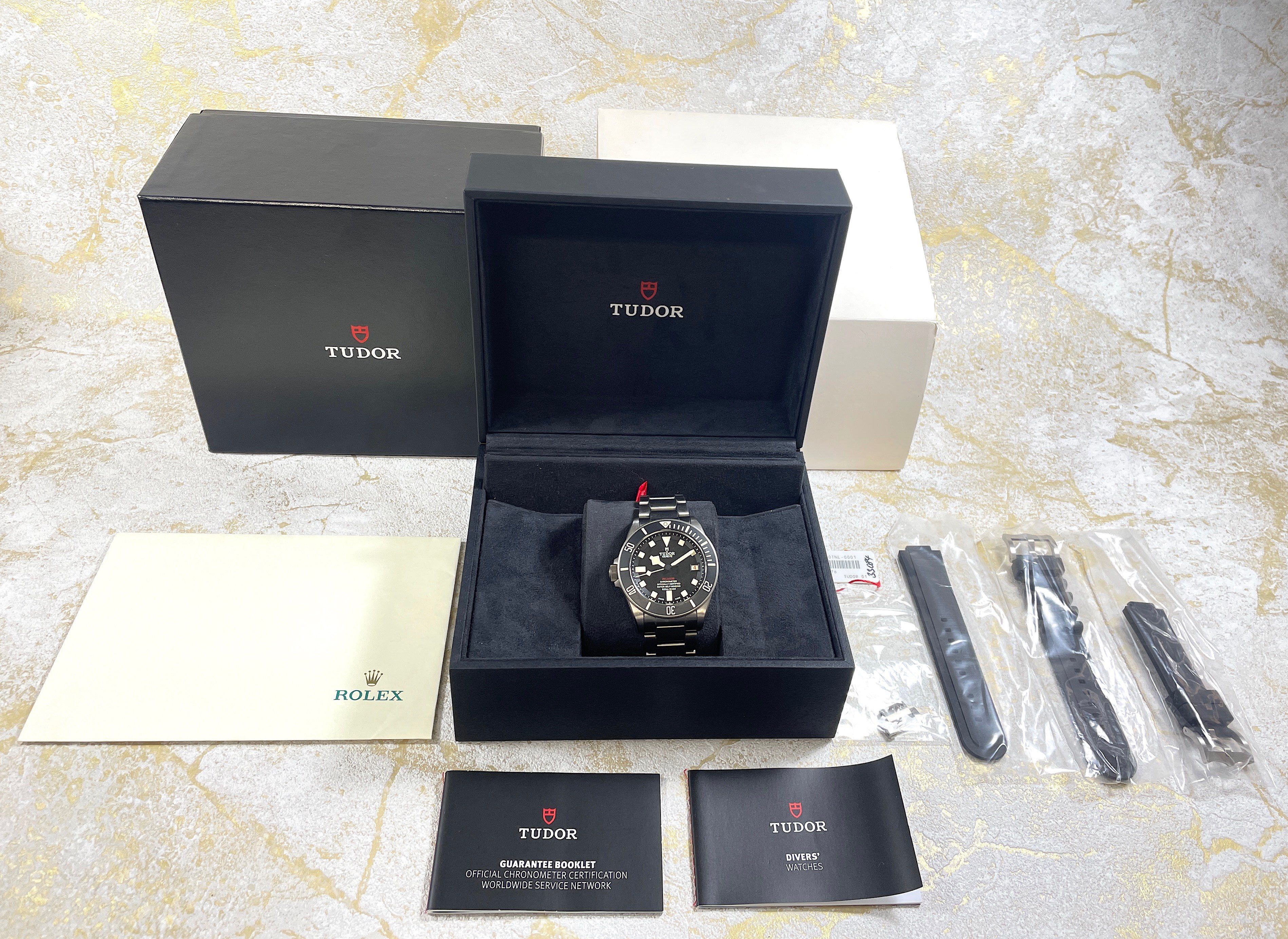 TUDOR PELAGOS LHD