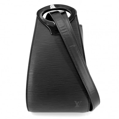 LOUIS VUITTON ルイヴィトン ショルダーバッグ エピ ミニュイ 肩掛け 斜め掛け ポシェット ブラック 黒 M52392 ノワール ブラック金具 レディース【中古品】