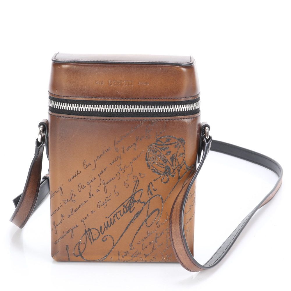 ■極美品 ベルルッティ フリー カリグラフィショルダーバッグ レザー
