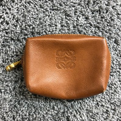 ロエベ小物入れ ブラウン