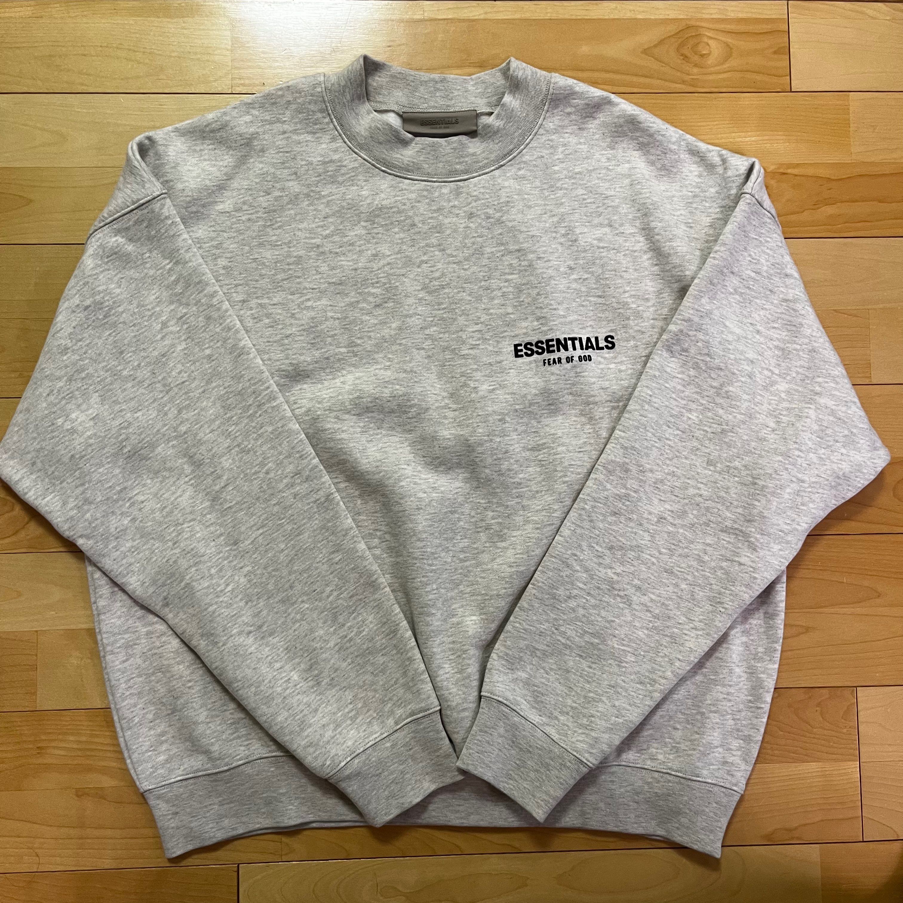 FEAR OF GOD ESSENTIALS Crewneck "Light Oatmeal"