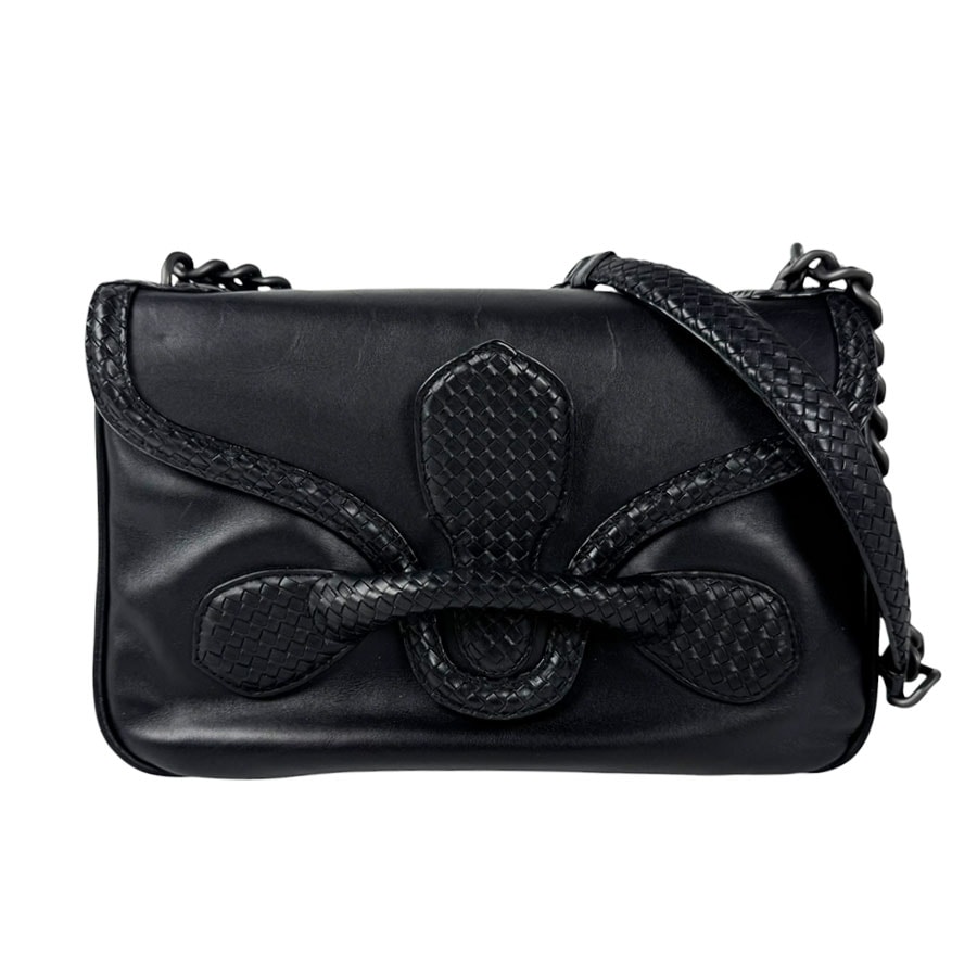 ボッテガヴェネタ BOTTEGAVENETA ショルダーバッグ レザー ブラック レディース【中古】 z11158
