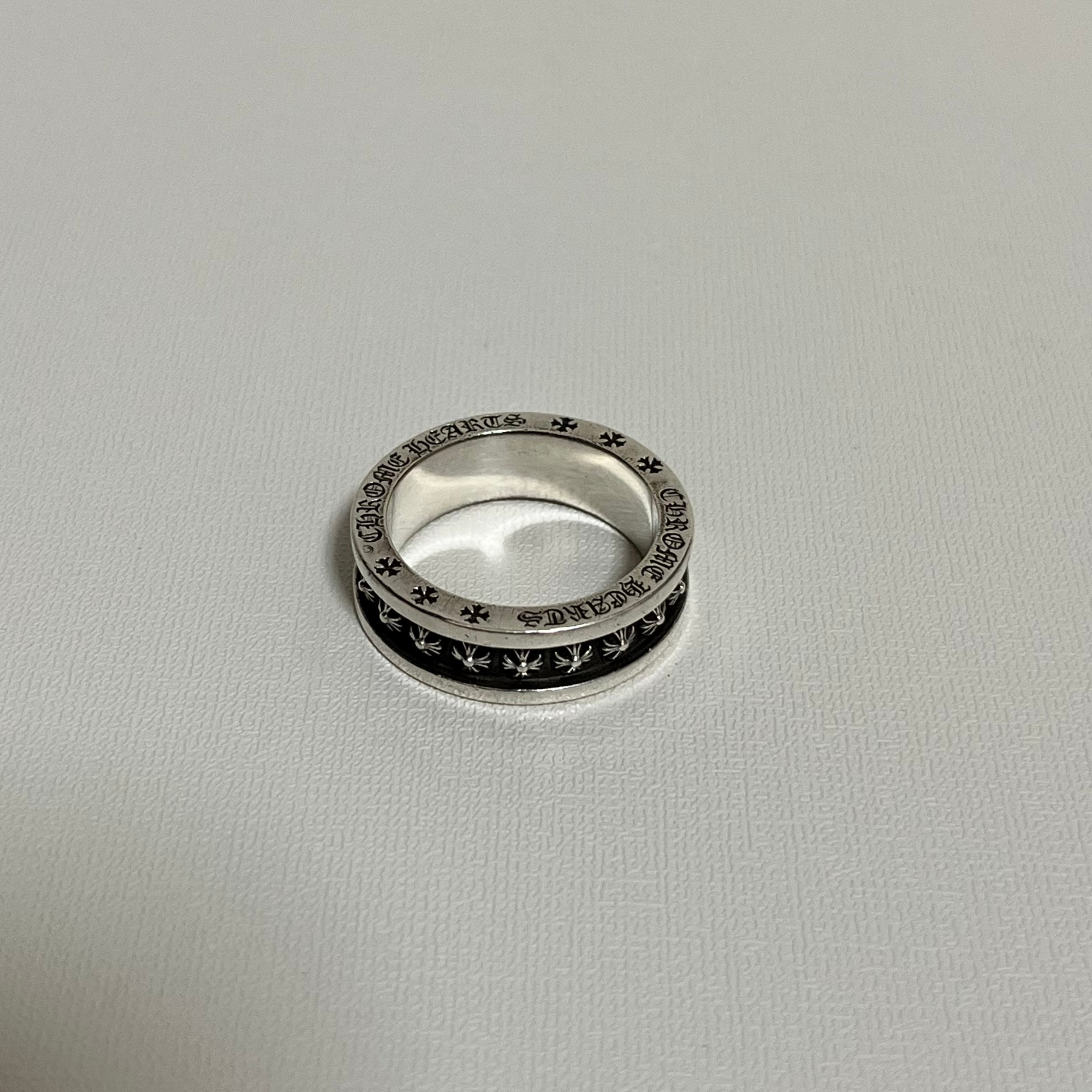 Chrome Hearts Mini CH Plus Ring "Silver"