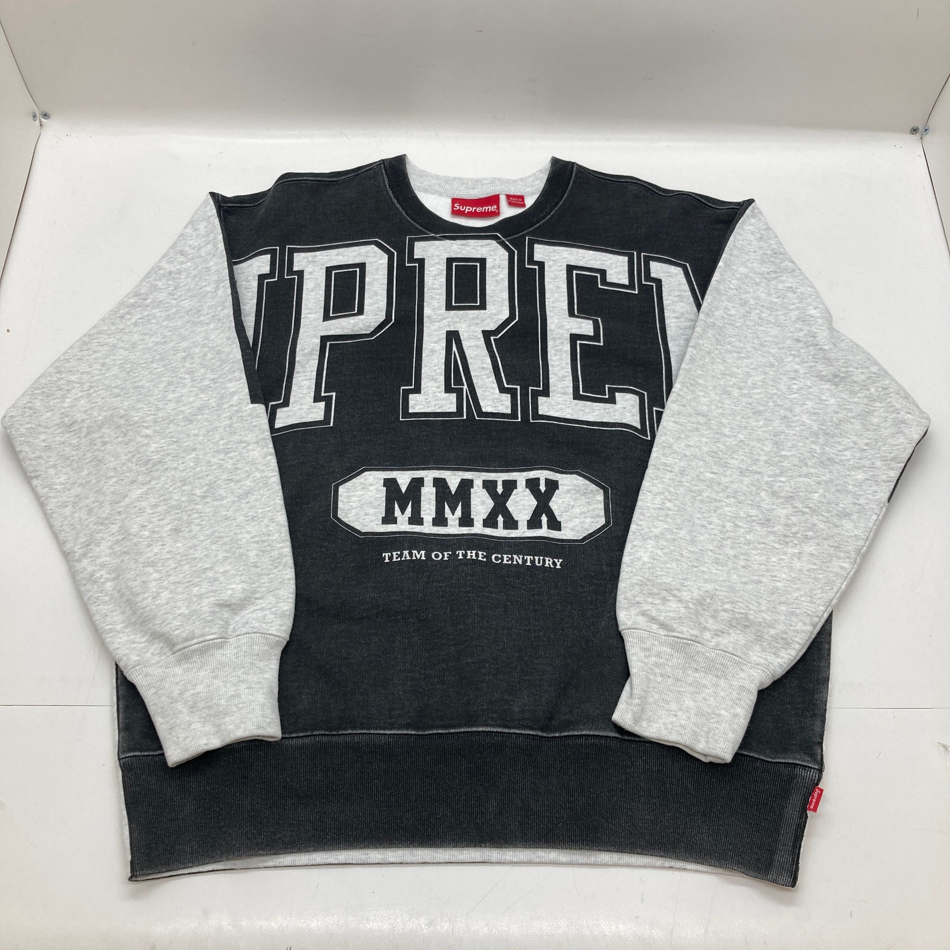 Supreme Overprint Crewneck "Ash Grey"
