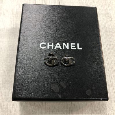 シャネル ココマーク シルバーピアス