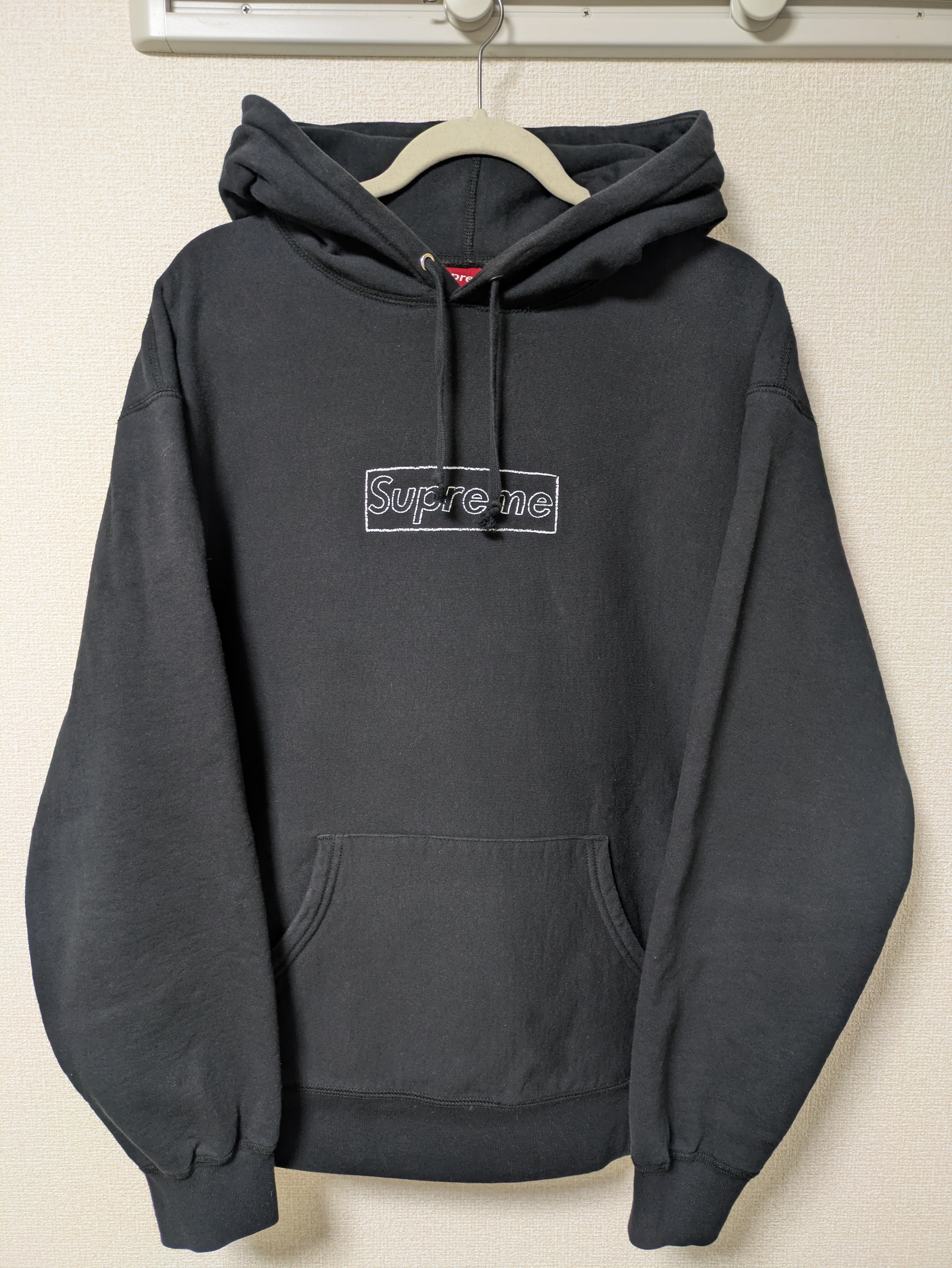 Supreme KAWS Chalk Logo Hooded Sweatshirt "Black"(2021)
