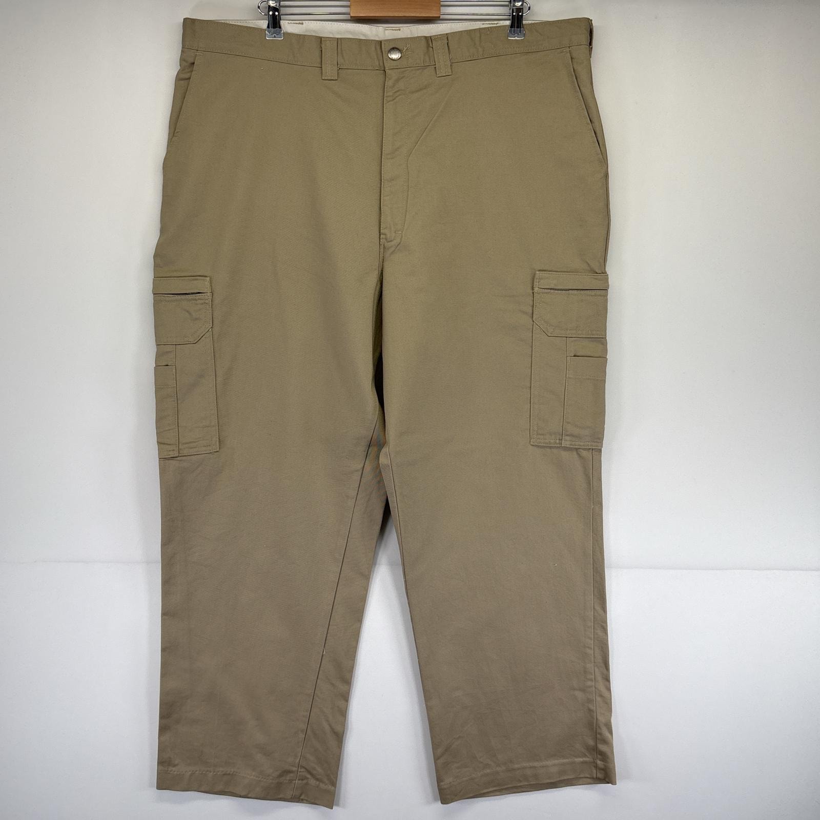 古着 ディッキーズ Dickies ワークパンツ カーゴパンツ 大きいサイズ ワンポイントロゴ 長ズボン w42 L30 ベージュ メンズ