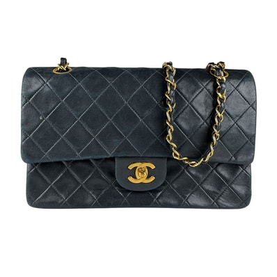 シャネル CHANEL ショルダーバッグ マトラッセ ダブルフラップ レザー ブラック ゴールド レディース【中古】 z8853
