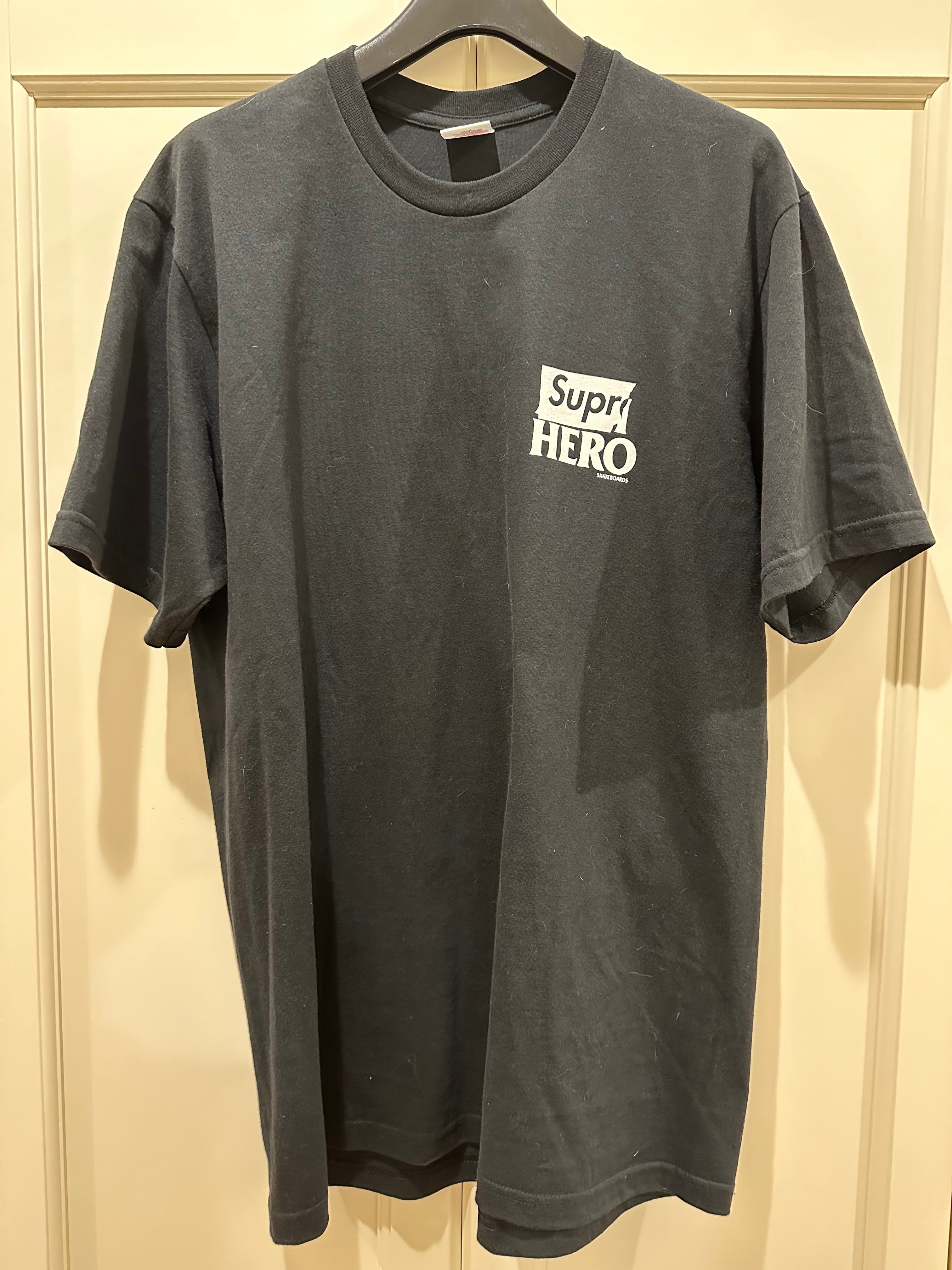 Supreme / ANTIHERO Dog Tee "Black"