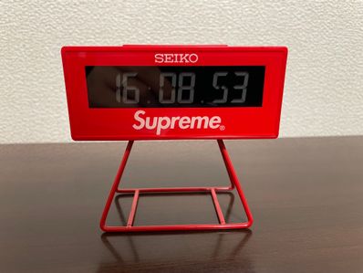 Supreme / Seiko Marathon Clock "Red"