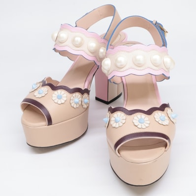 フェンディ フラワーxパール ヒール サンダル/ 35