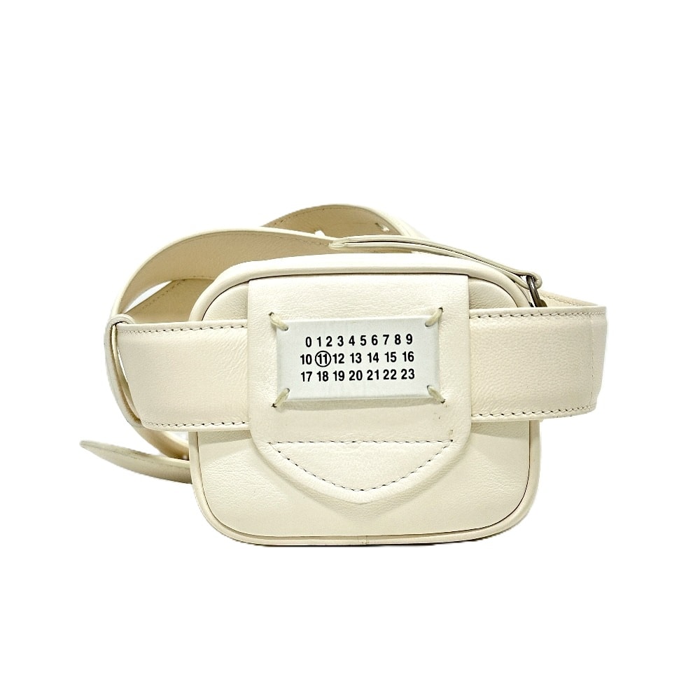 メゾンマルジェラ Maison Margiela グラムスラム S56WB0013 カバン ミニバッグ ウエストバッグ レザー ホワイト