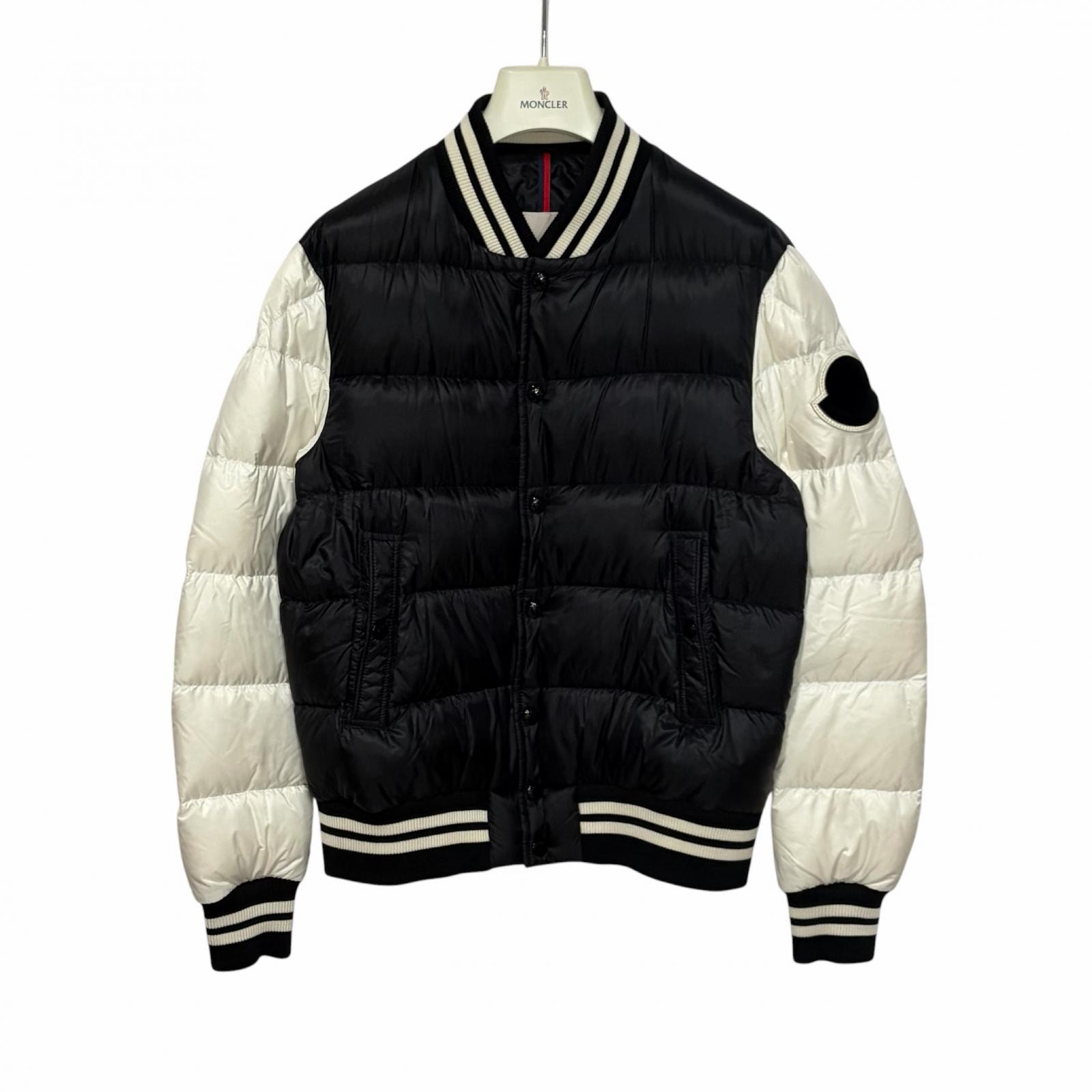 モンクレールブラック×ホワイトF20911A20400C0571