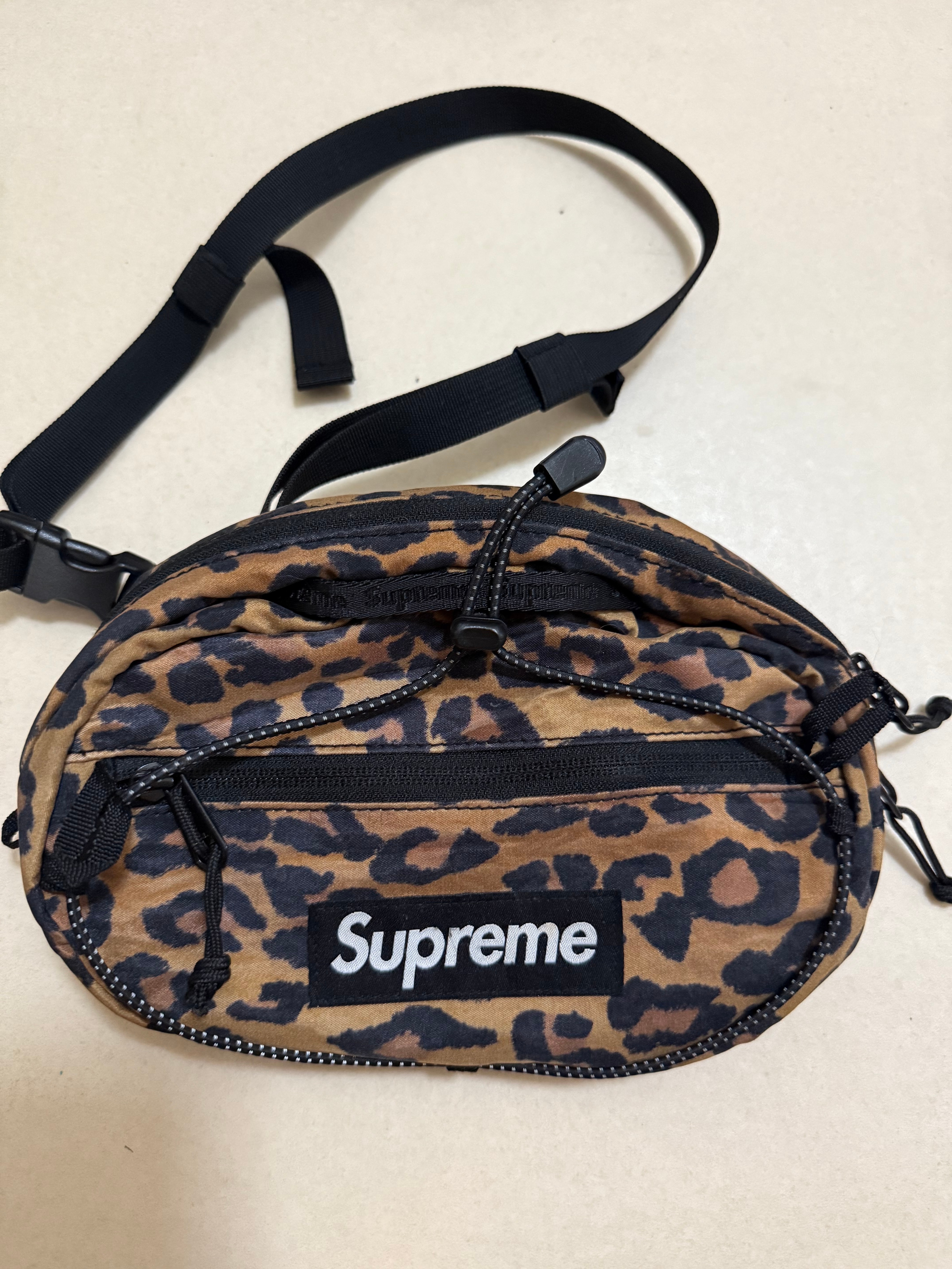 POP TRADING COMPANY Side Bag 