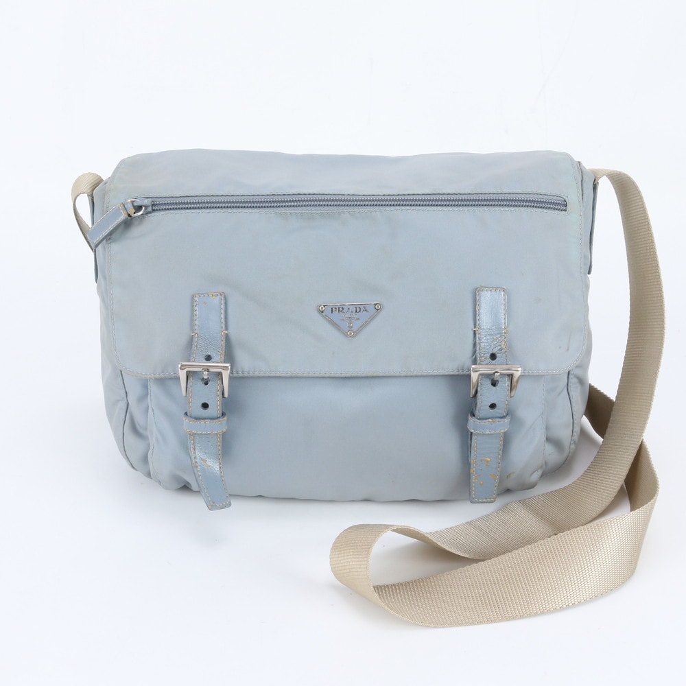 プラダ テスート ナイロントライアングルロゴショルダーバッグ