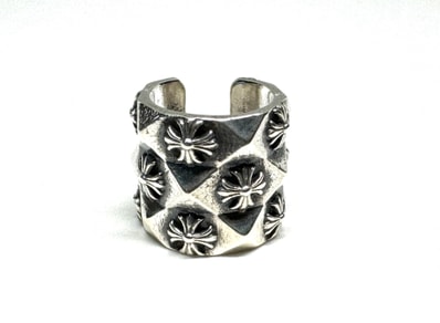 Chrome Hearts Cuff Pyramid Plus Ear Cuff "Silver"