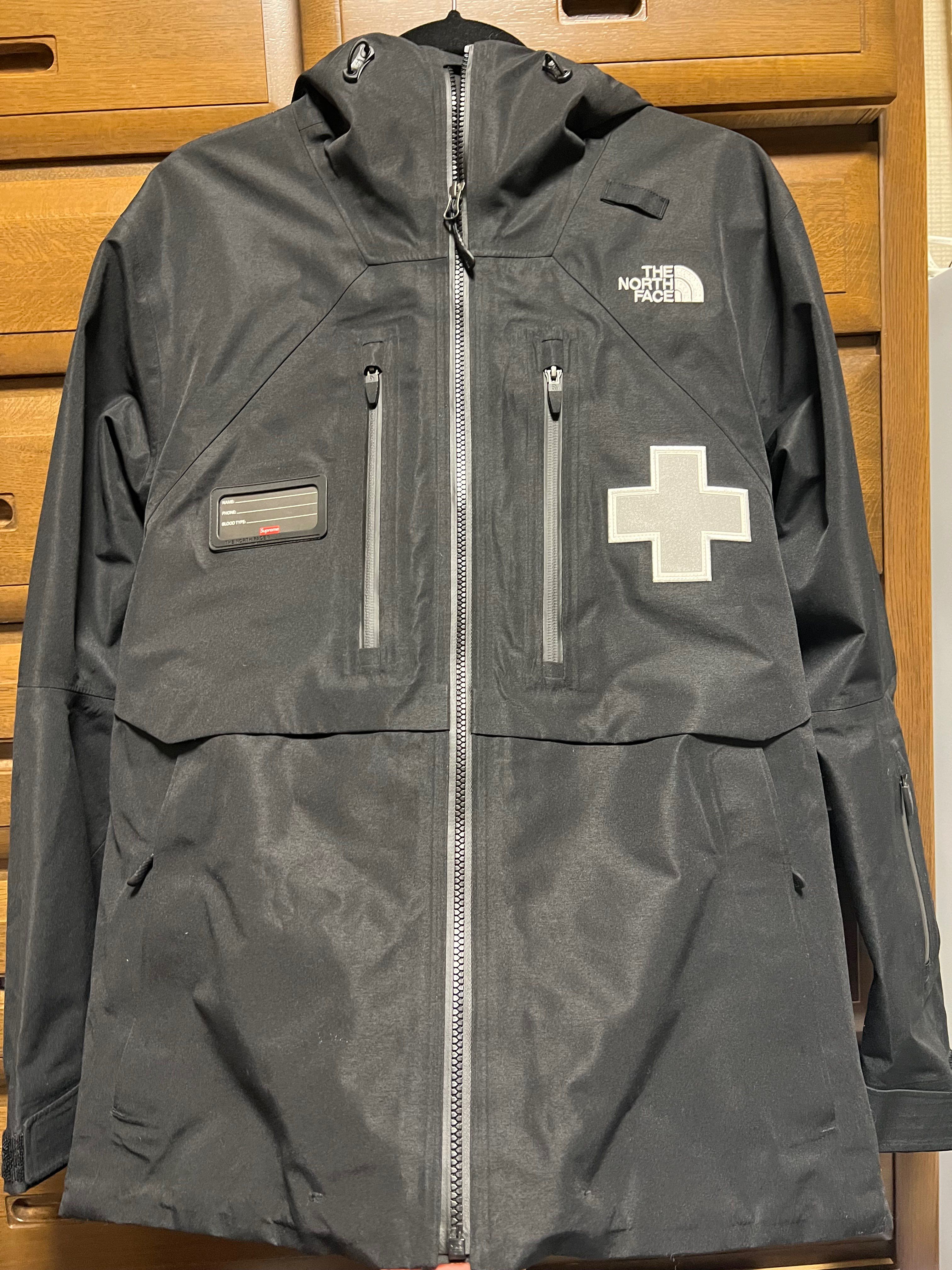 Supreme x The North Face Summit Series Rescue Mountain Pro Jacket "Black"