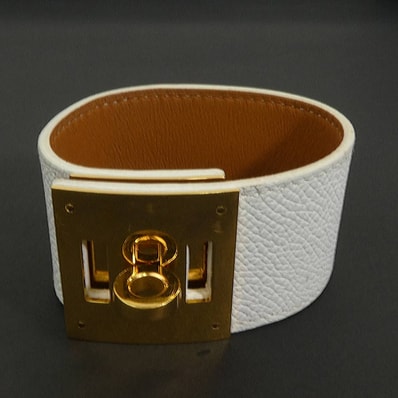 エルメス HERMES ブレスレット ケリードッグ レザー/メタル オフホワイト/ゴールド レディース【中古】 e62076a