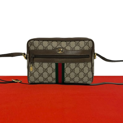 GUCCI グッチ シェリーライン GG ロゴ 金具 レザー PVC ショルダーバッグ ブラウン
98909