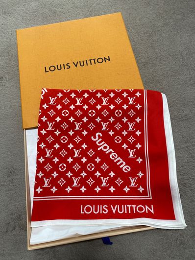Louis Vuitton x Supreme Monogram Bandana "Red"