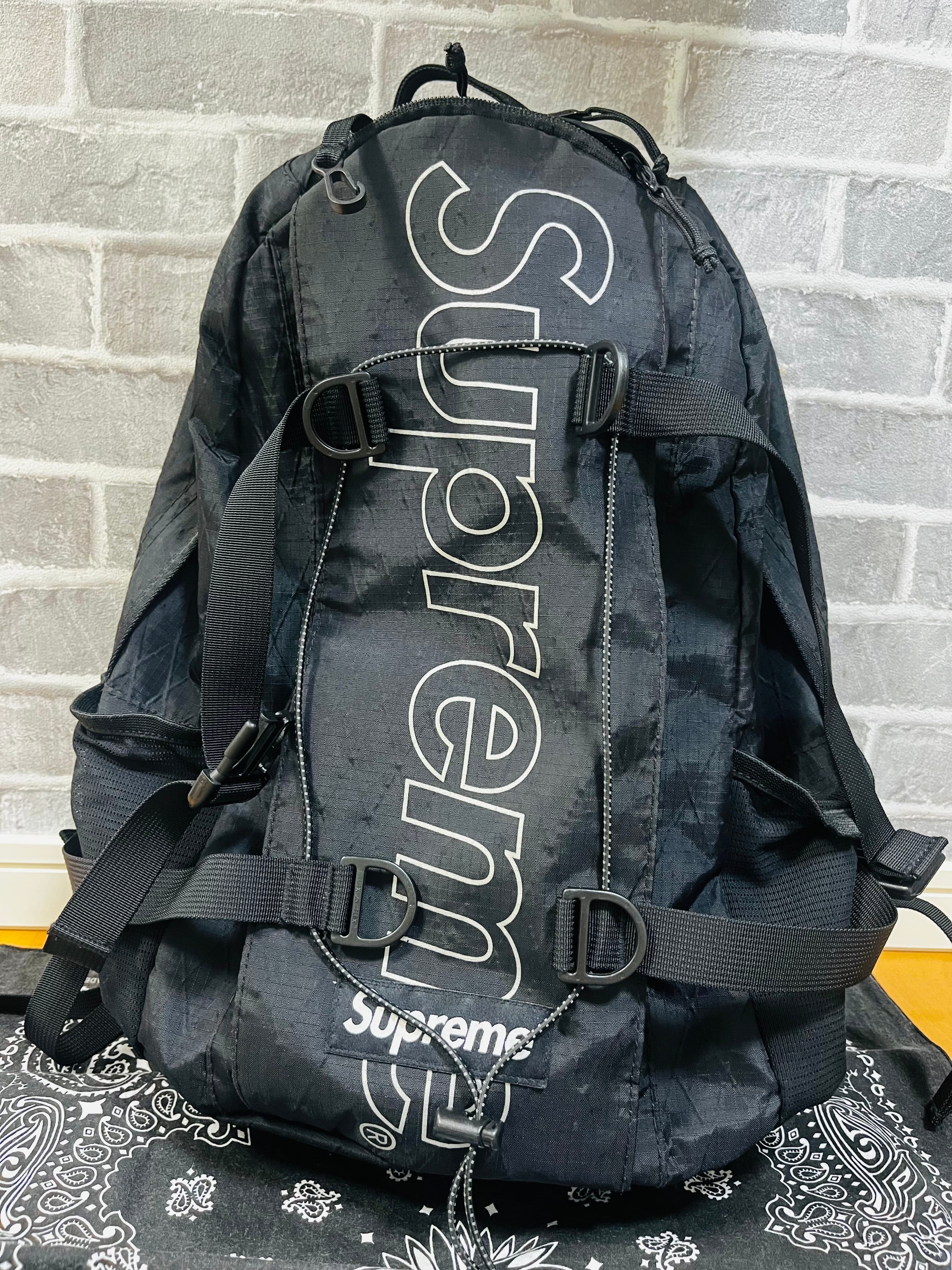 Supreme 18FW Backpack "Black"