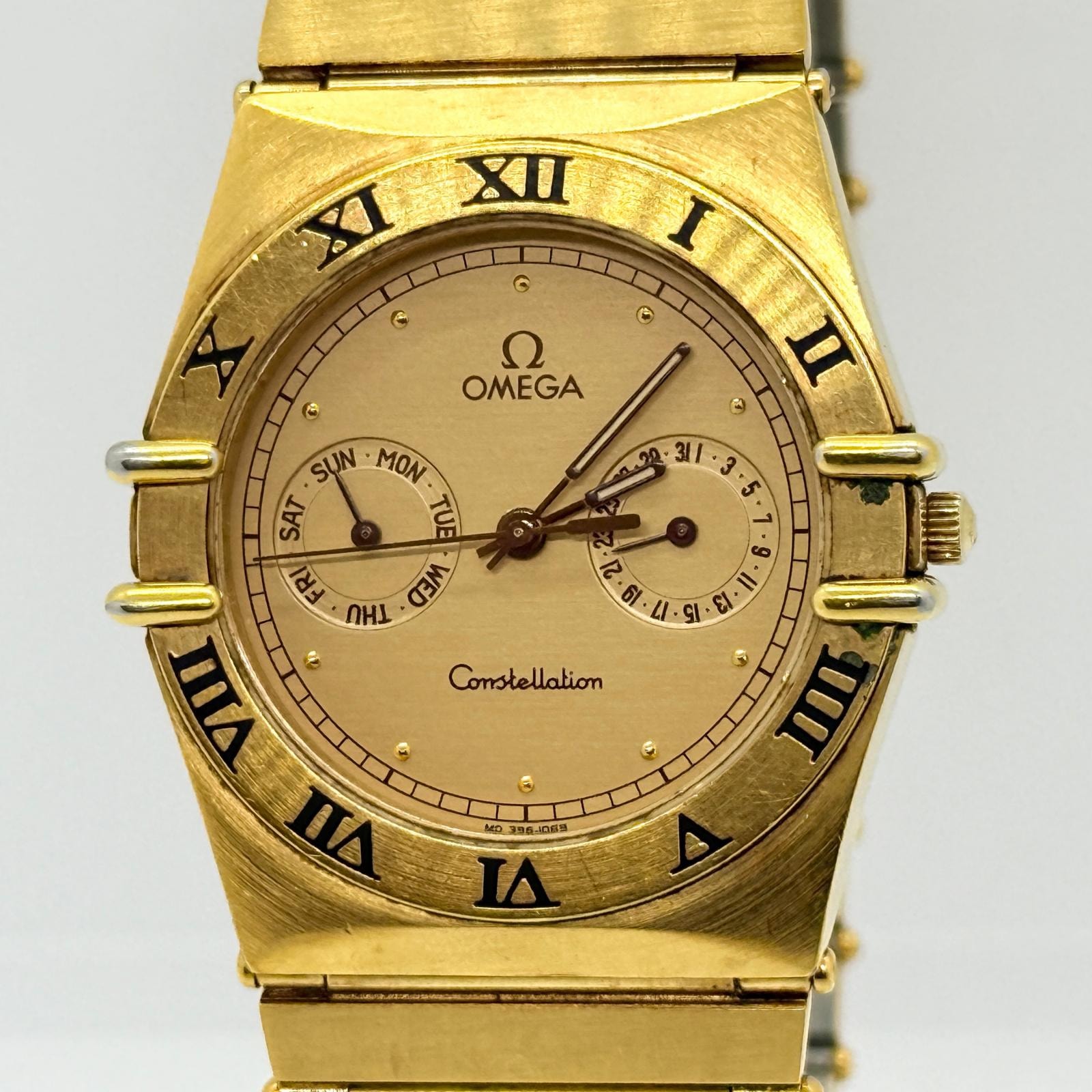 OMEGA オメガ コンステレーション 03179 ゴールド QZ ユニセックス デイデイト 腕時計 稼働品