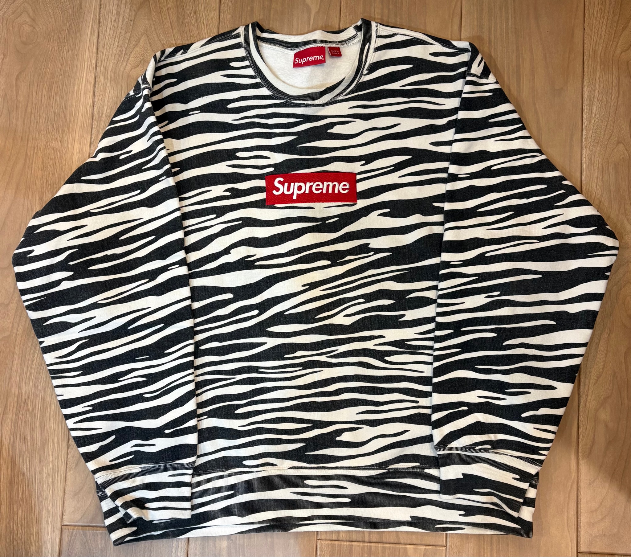 Supreme Box Logo Crewneck "Zebra" (22FW)