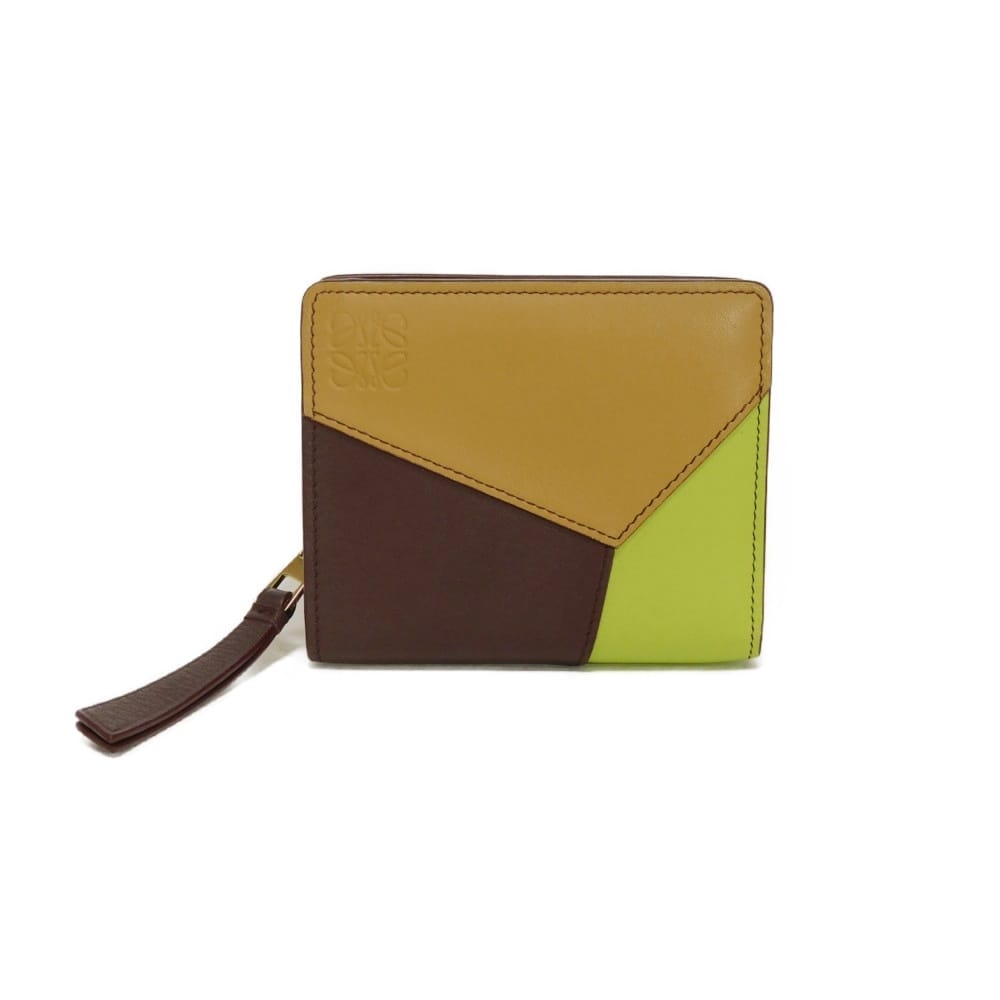 LOEWE ロエベ パズル コンパクト ジップウォレット バーガンディ ライムグリーン トリオカラー キャメル ボルドー スナップボタン 札入れ カードケース コインケース アナグラム エンボス サハラ 二つ折り財布 C510Z41X01