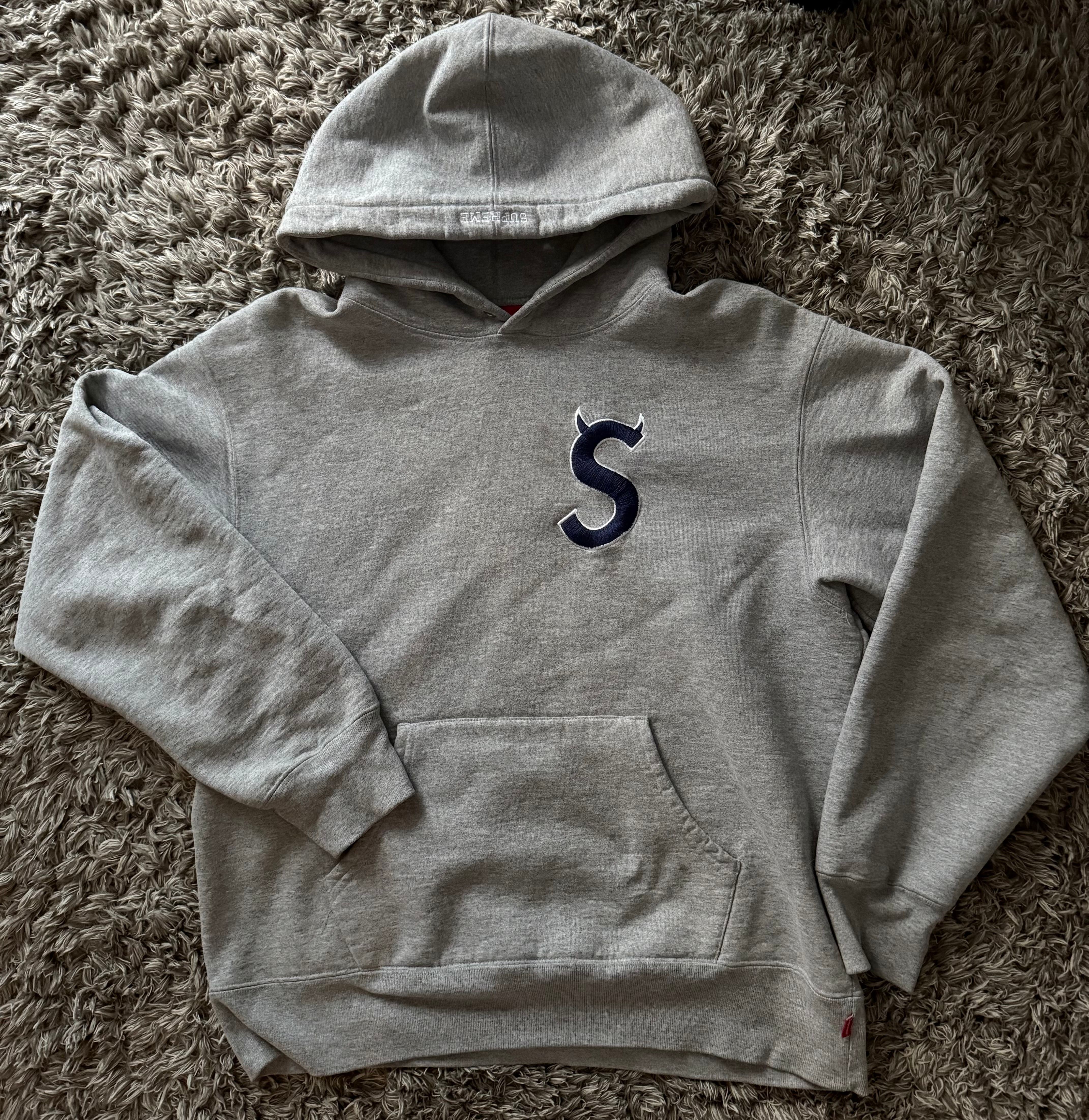 Supreme S Logo Hooded Sweatshirt "Heather Grey" (22FW)