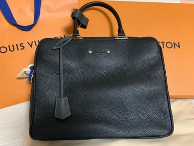 Louis Vuitton Armand Briefcase Taurillon "Noir"