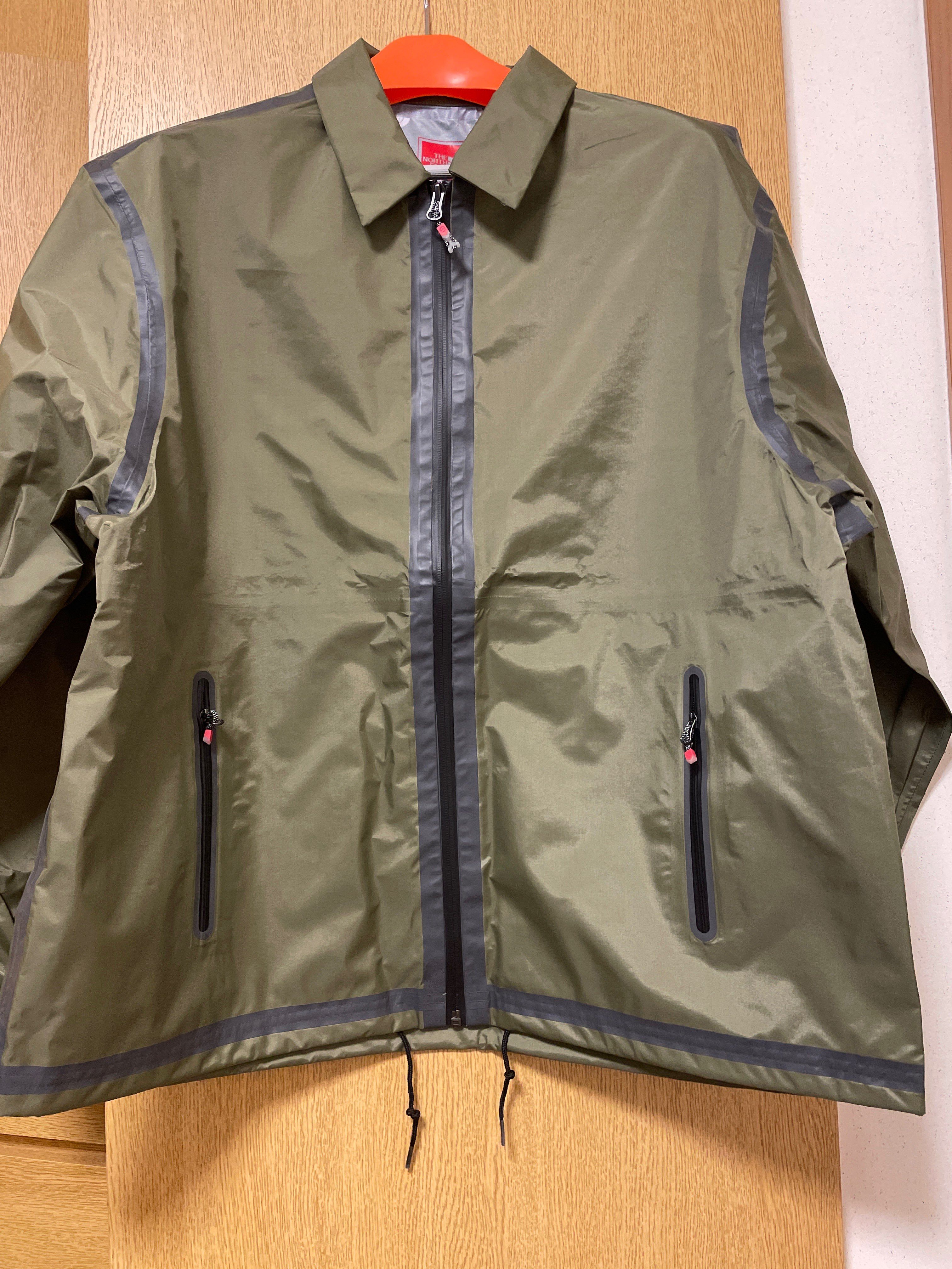 Supreme x The North Face Summit Series Outer Tape Seam Coaches Jacket "Olive"