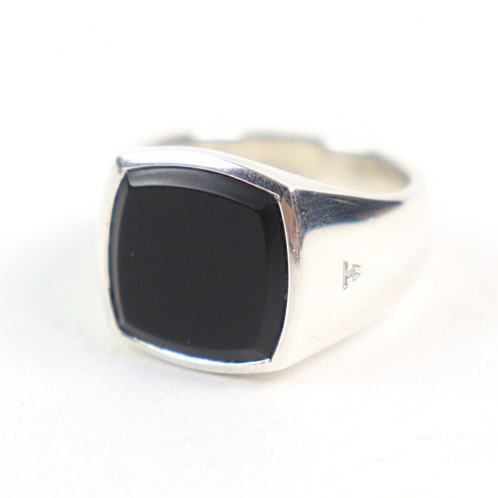 トムウッド リング・指輪 Cushion Ring シルバー ブラック メンズ