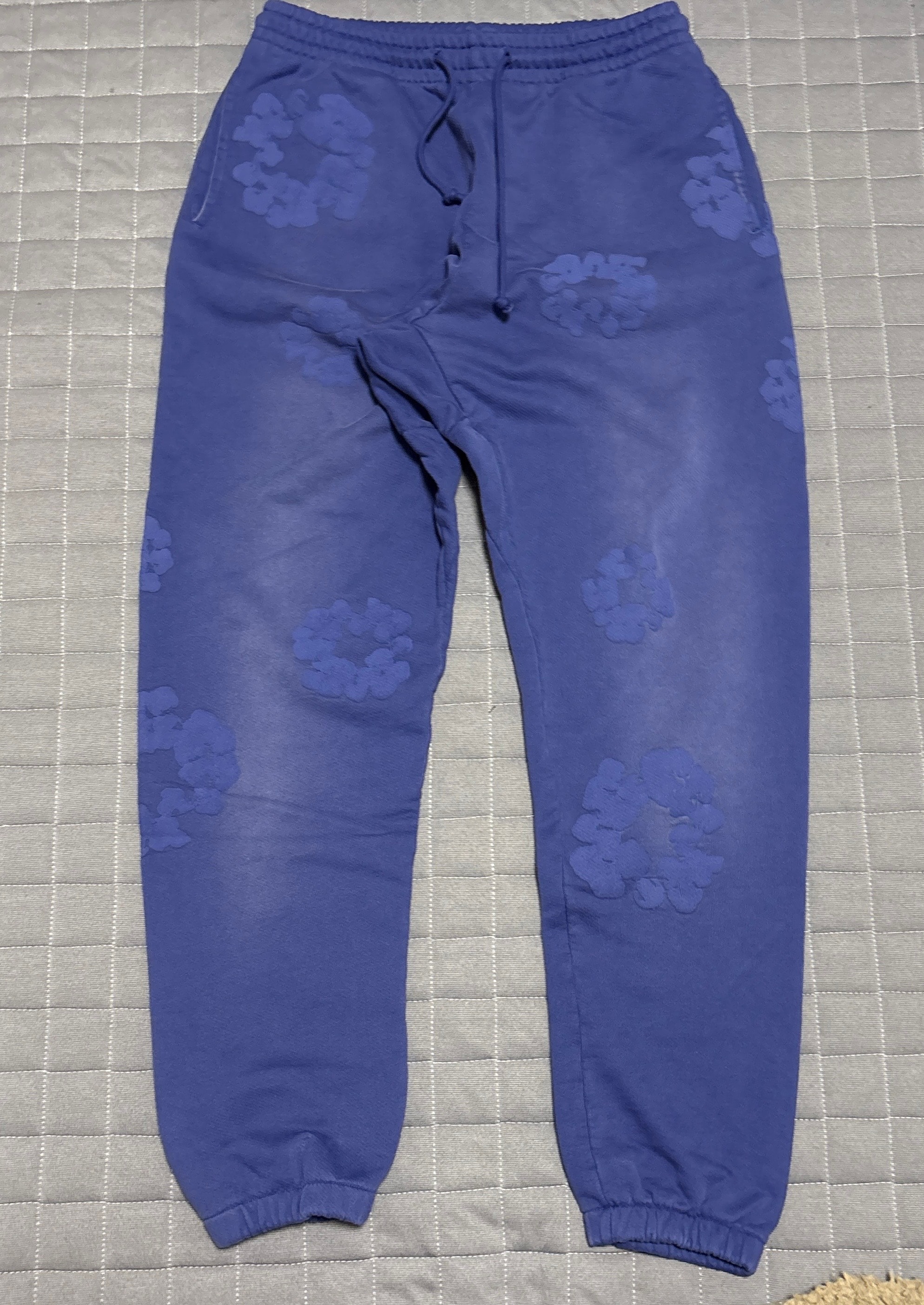 デニムティアーズ モノ コットン リース スウェットパンツ "ウォッシュドブルー"