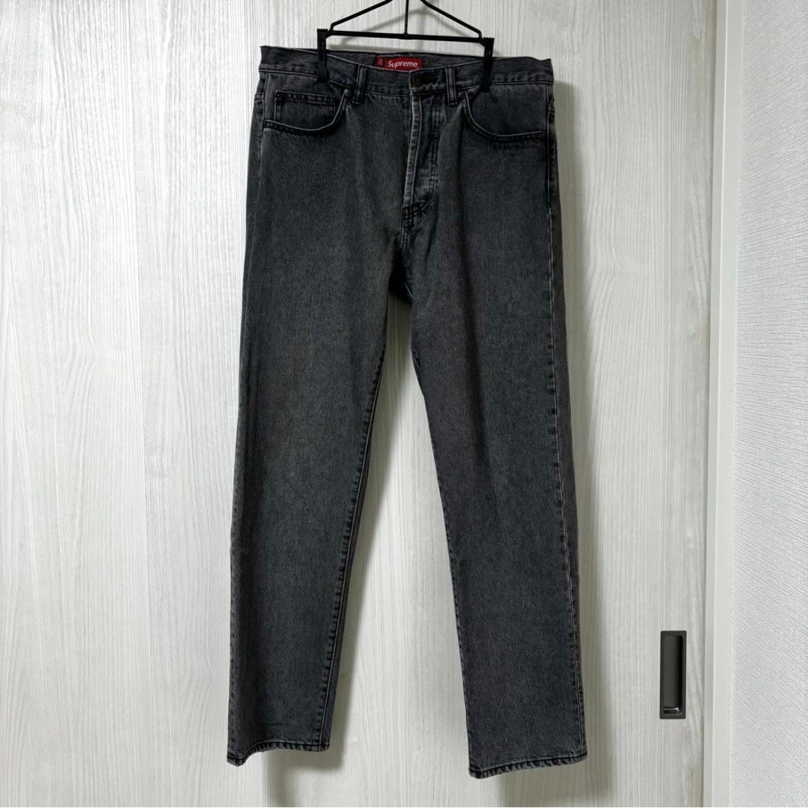Supreme Regular Jean "Washed Black"(22SS) 