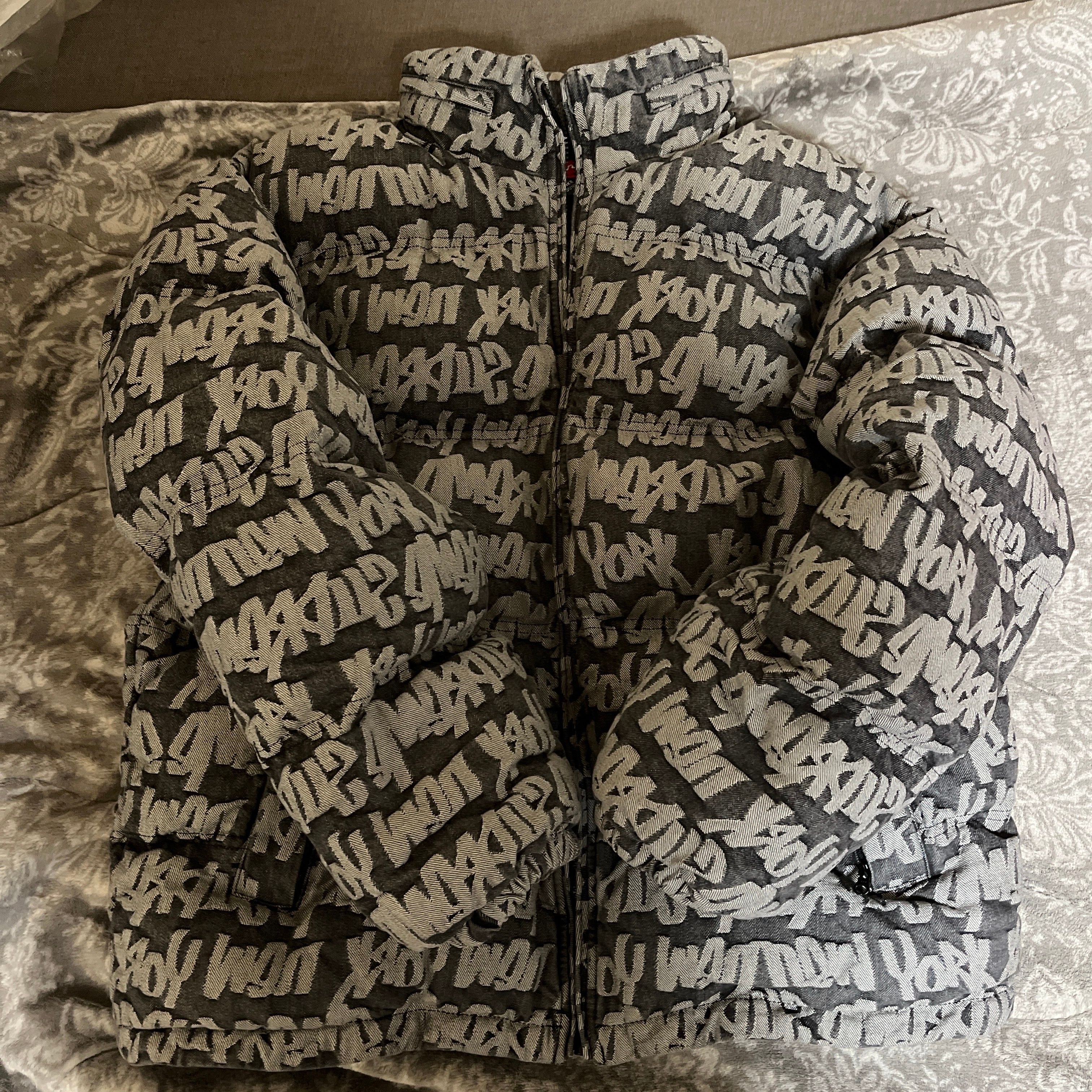 Supreme Fat Tip Jacquard Denim Puffer Jacket "Black"