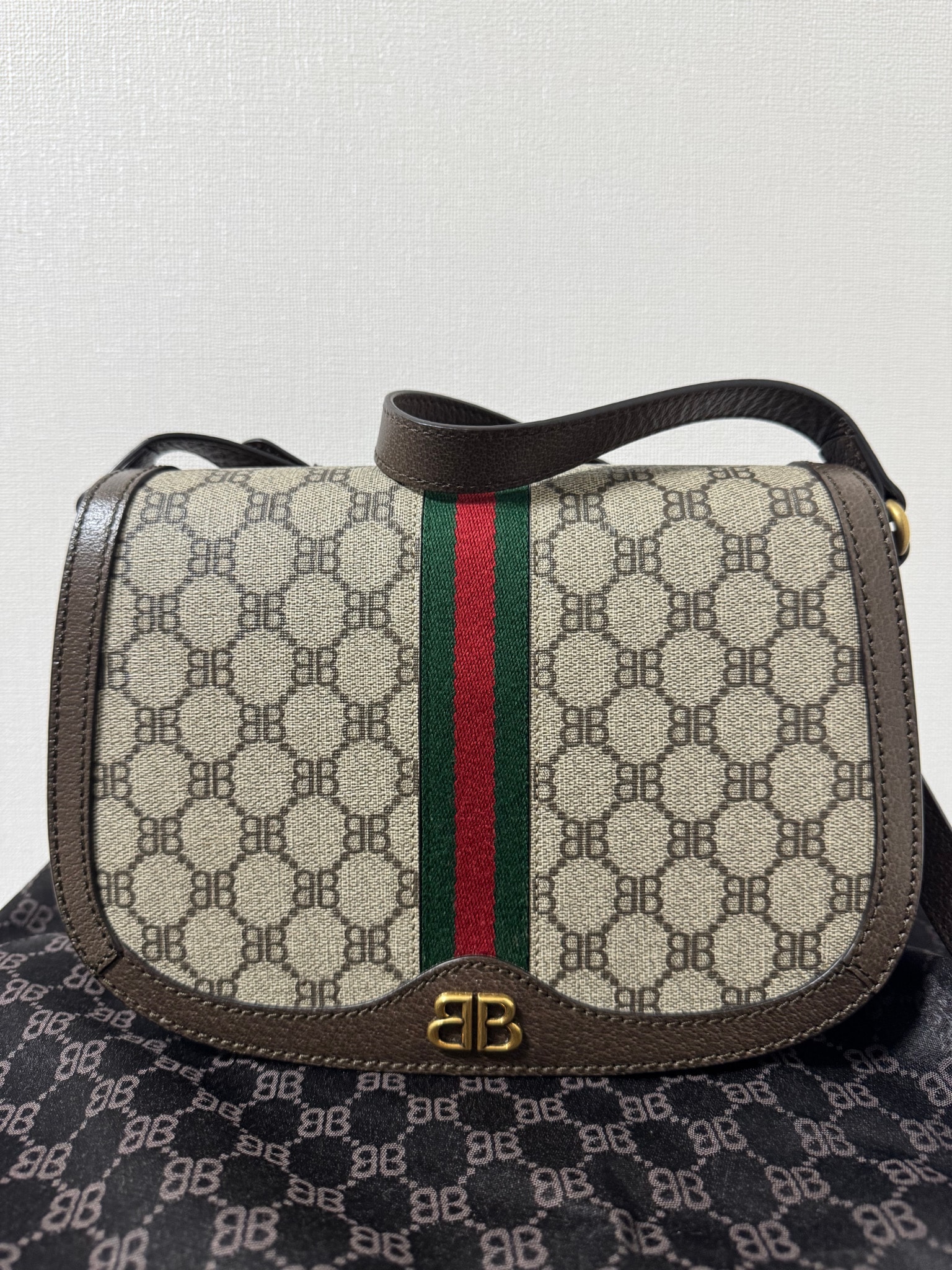 GUCCI x Balenciaga The Hacker Medium Shoulder Bag Coating Canvas "Beige"