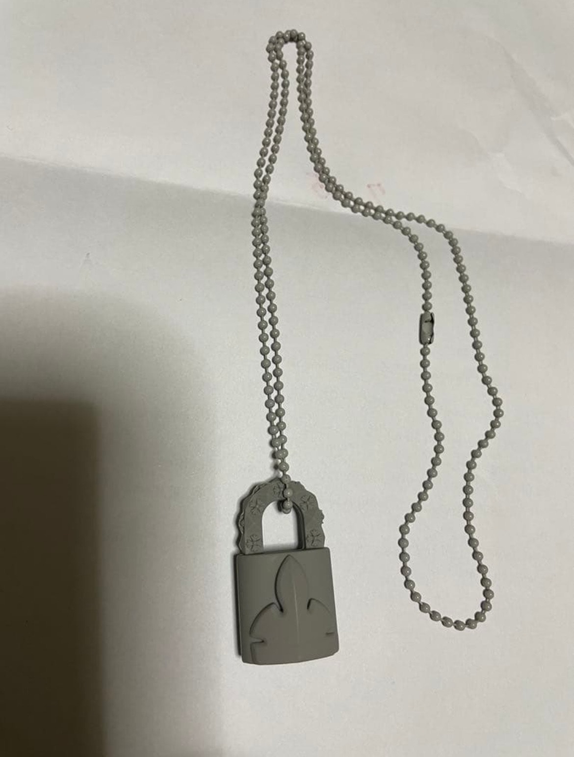Chrome Hearts PADLOCK FLERKNEE SLCN "Grey"