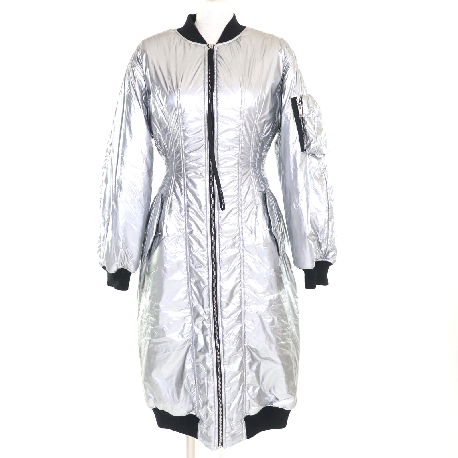 未使用品 グッチ コート シルバー レディース 36 771447